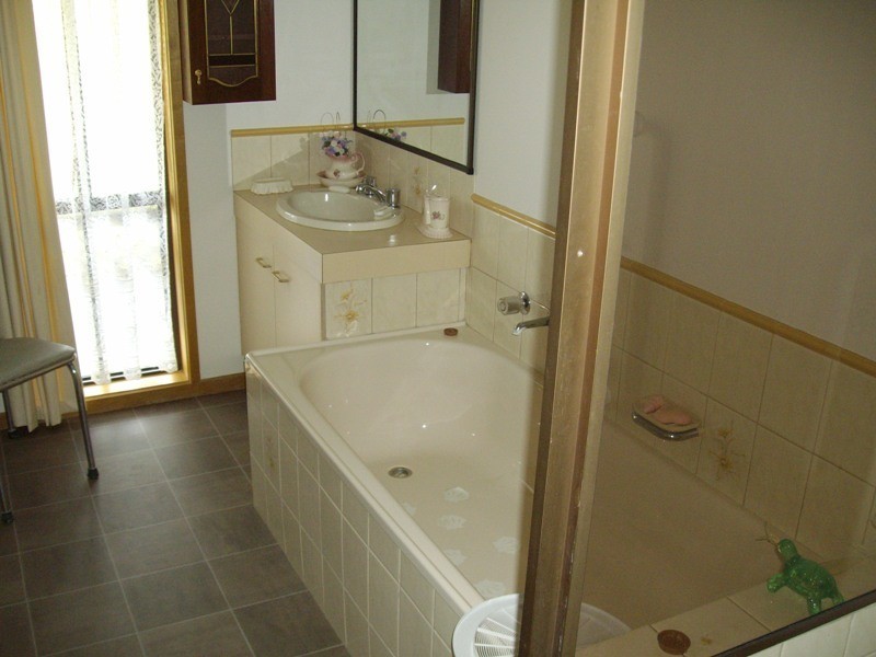 71 Park Road, Maryborough VIC 3465