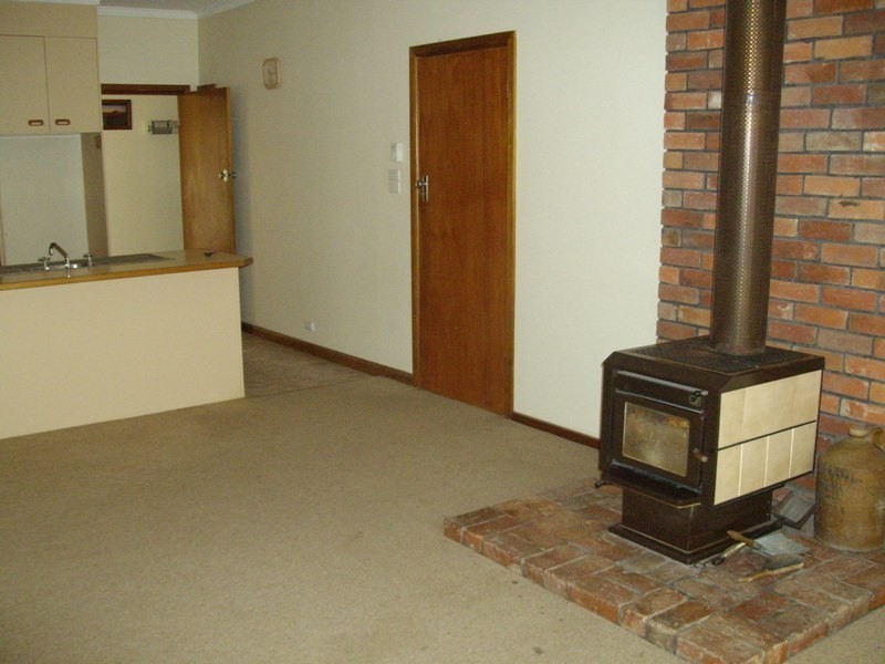 10 Rogers Street, Maryborough VIC 3465