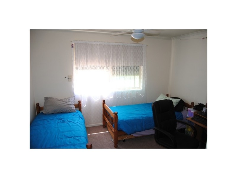 6 & 8 Mad Mans Lane, Flagstaff VIC 3465