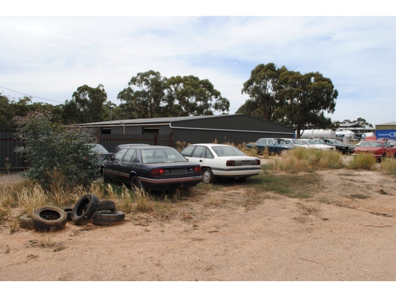 6-8 Kodol Place, Maryborough VIC 3465