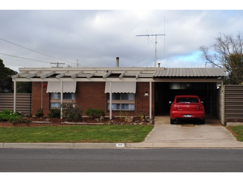 14 Burns Street, Maryborough VIC 3465