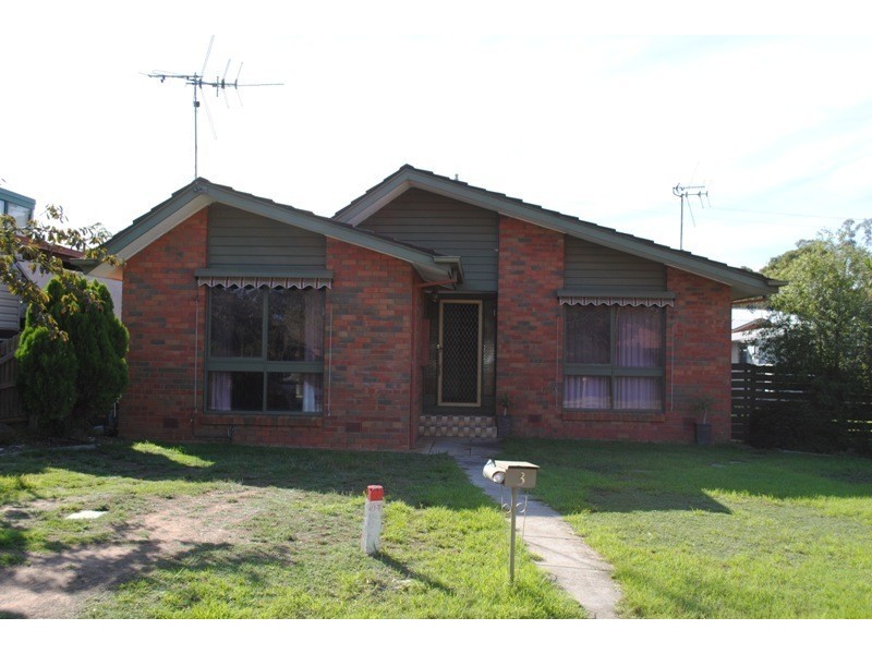 3 Camille Court, Maryborough VIC 3465