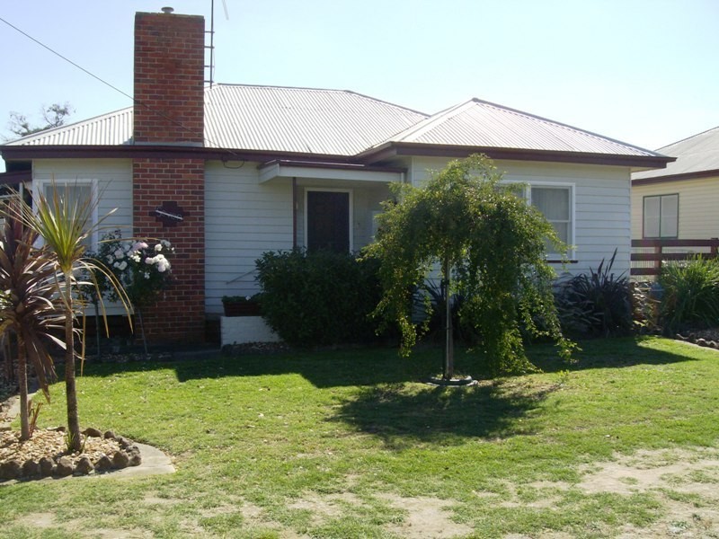 7 Barr Street, Maryborough VIC 3465