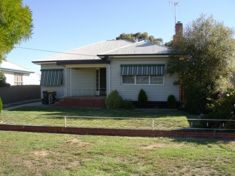 13 Laidman Street, Maryborough VIC 3465