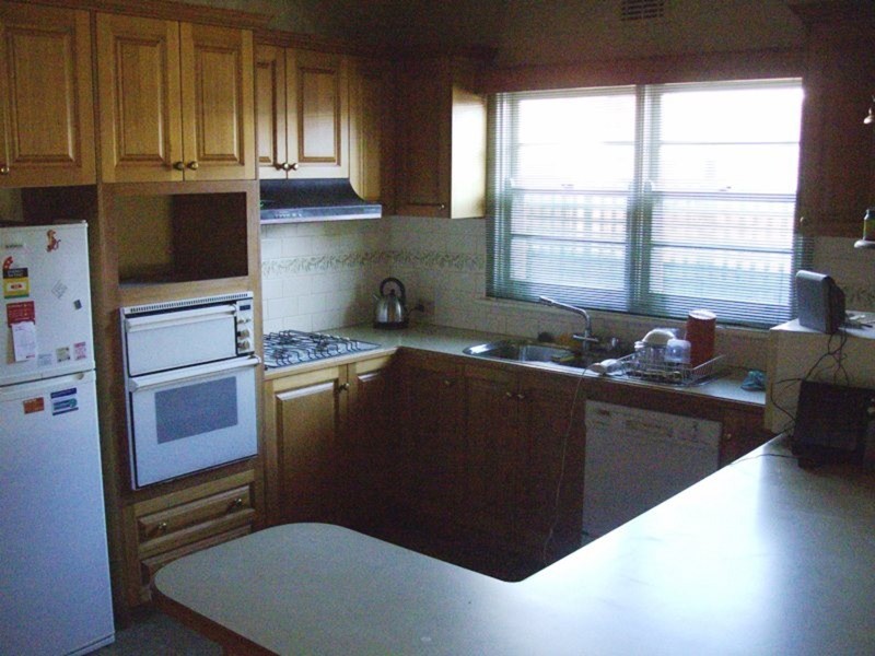 13 Laidman Street, Maryborough VIC 3465