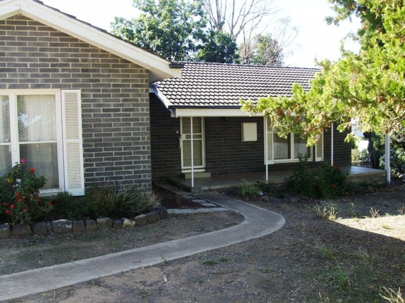 4 Nightingale Street, Maryborough VIC 3465