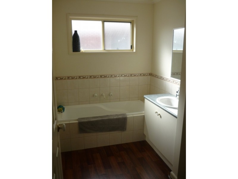 32 Smith Street, Carisbrook VIC 3464