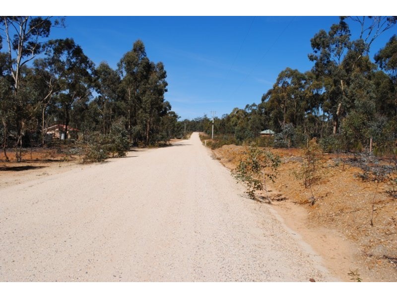 72 Moliagul Drive, Moliagul VIC 3472