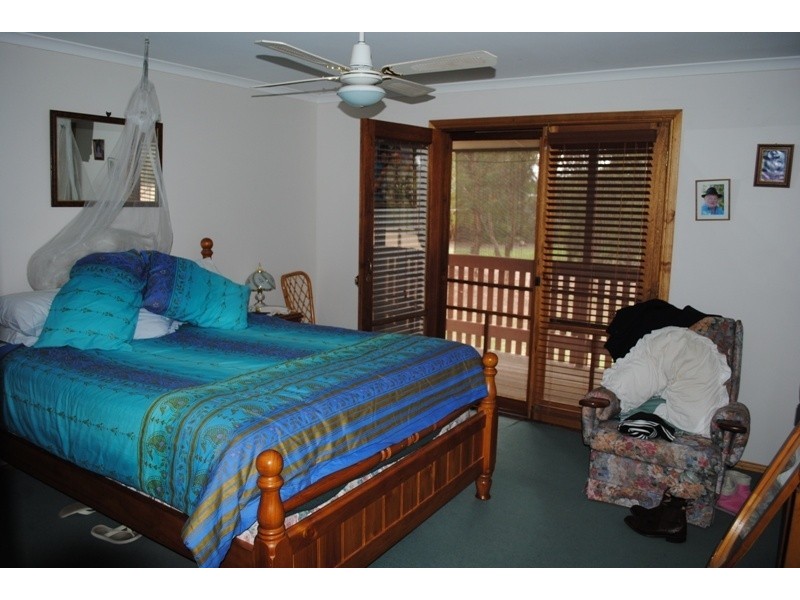 237 High Street, Avoca VIC 3467