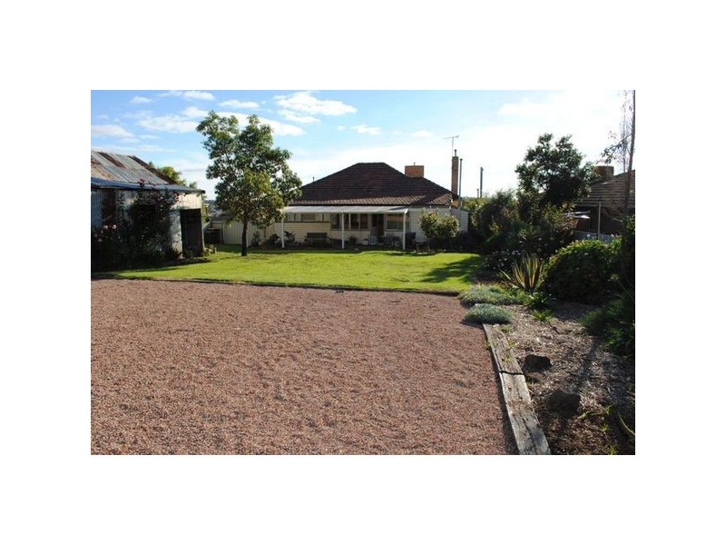 100 Gillies Street, Maryborough VIC 3465