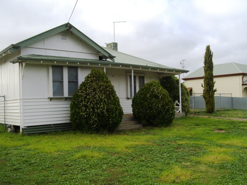 100 Burns Street, Maryborough VIC 3465