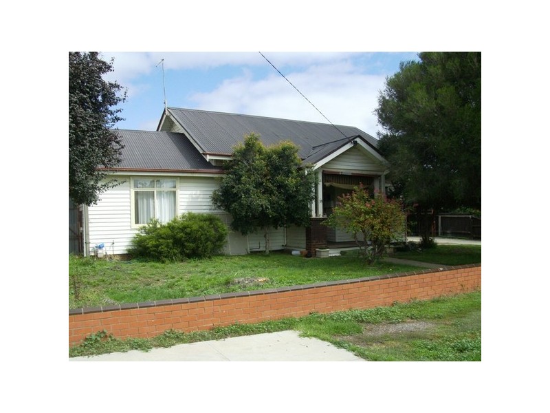39  Kars Street, Maryborough VIC 3465