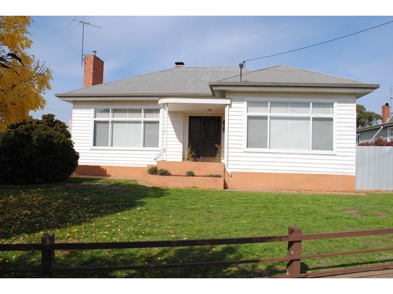 48 Sutton Road, Maryborough VIC 3465