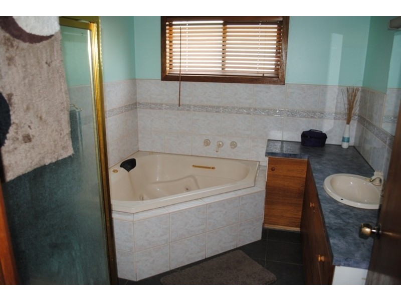 26 Argyle Road, Maryborough VIC 3465