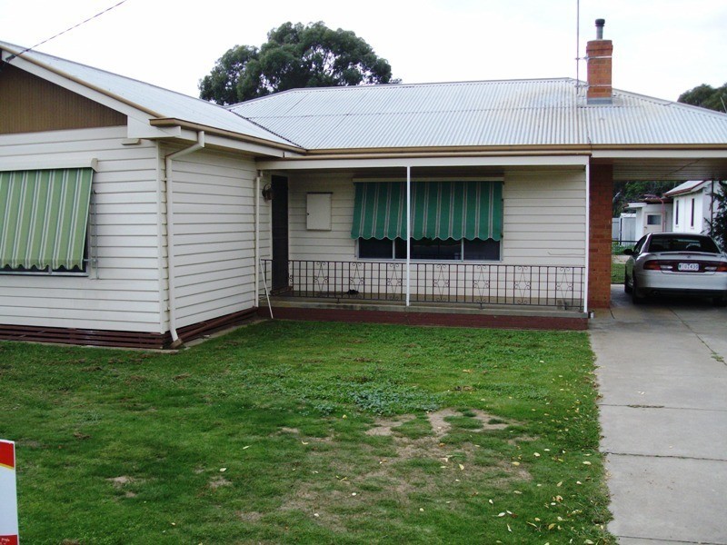 184 Park Road, Maryborough VIC 3465