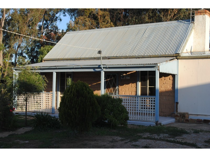 32 Tullaroop Road, Maryborough VIC 3465