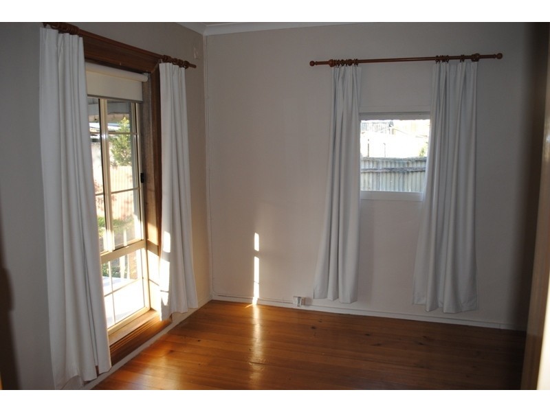 32 Tullaroop Road, Maryborough VIC 3465