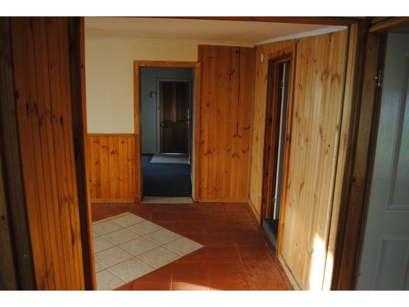 32 Tullaroop Road, Maryborough VIC 3465