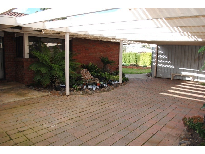 1 Rowles Drive, Maryborough VIC 3465