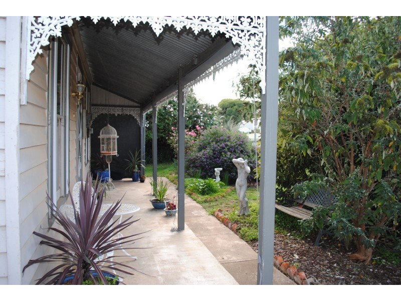 19 Kennedy Street, Maryborough VIC 3465