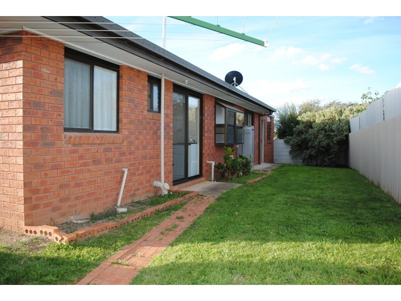 2/26 Hope Street, Maryborough VIC 3465