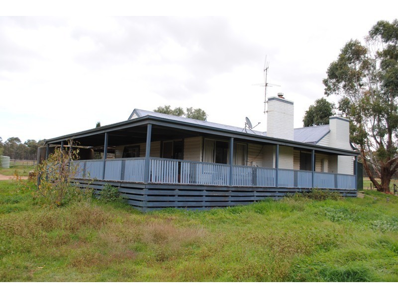 162 Mosquito Road, Maryborough VIC 3465