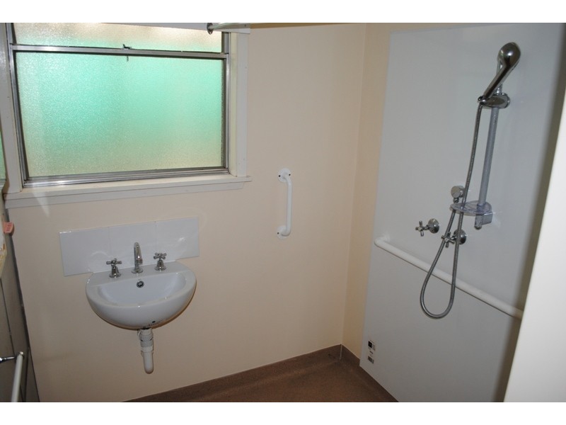 1 Tobruk Avenue, Maryborough VIC 3465