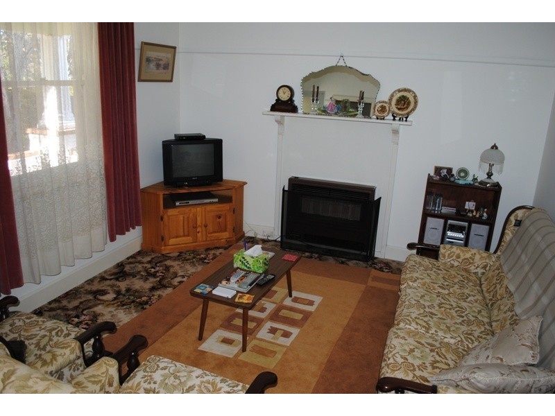 13 Primrose Street, Maryborough VIC 3465