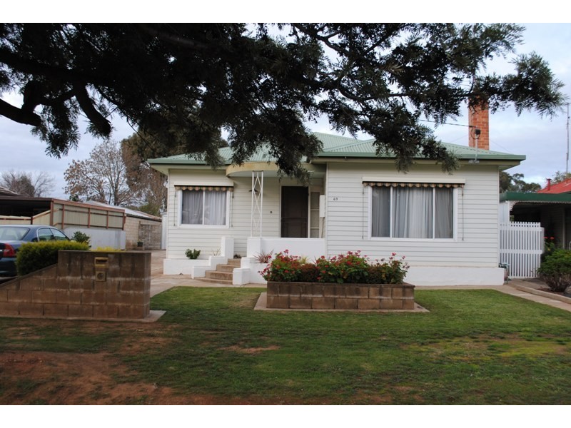 69 Majorca Road, Maryborough VIC 3465