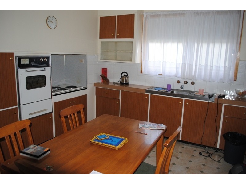 69 Majorca Road, Maryborough VIC 3465