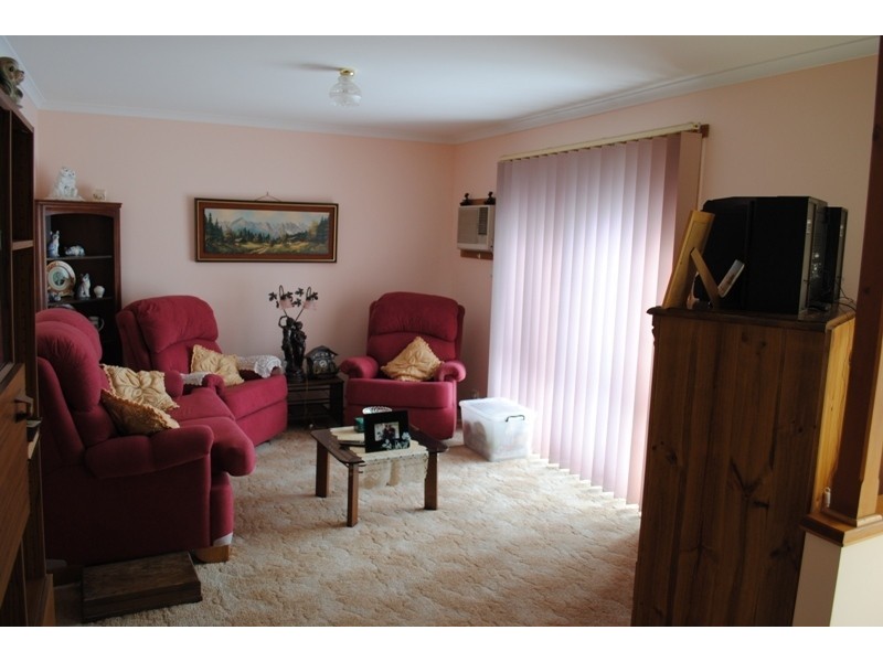 2/16 Hope Street, Maryborough VIC 3465