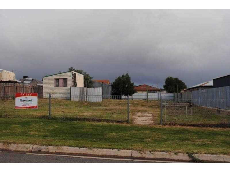 2 McPherson Street, Maryborough VIC 3465