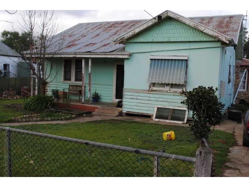 36 Liebig Street, Avoca VIC 3467