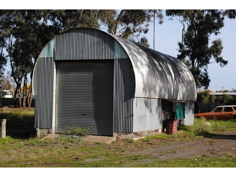 69 Dundas Road, Maryborough VIC 3465