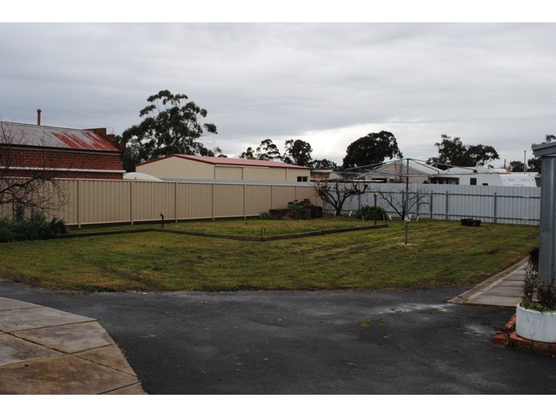 38 Wills Street, Maryborough VIC 3465