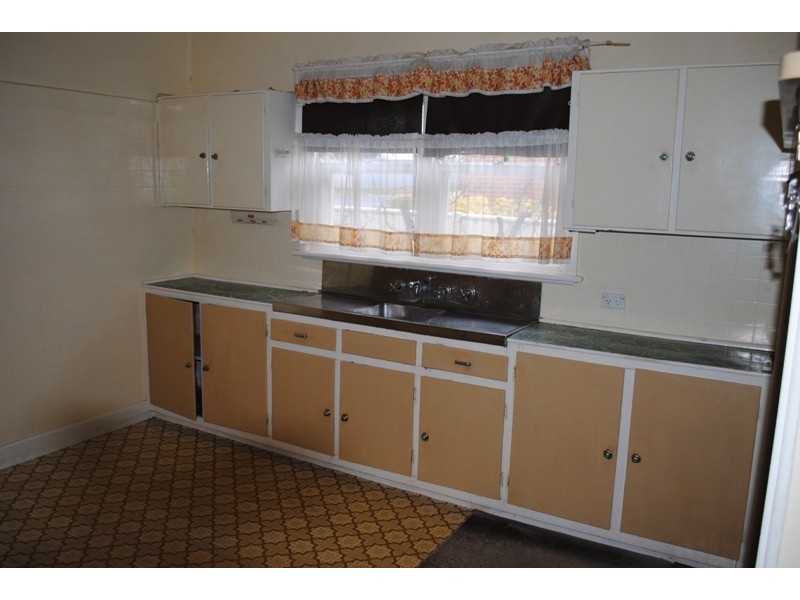 38 Wills Street, Maryborough VIC 3465