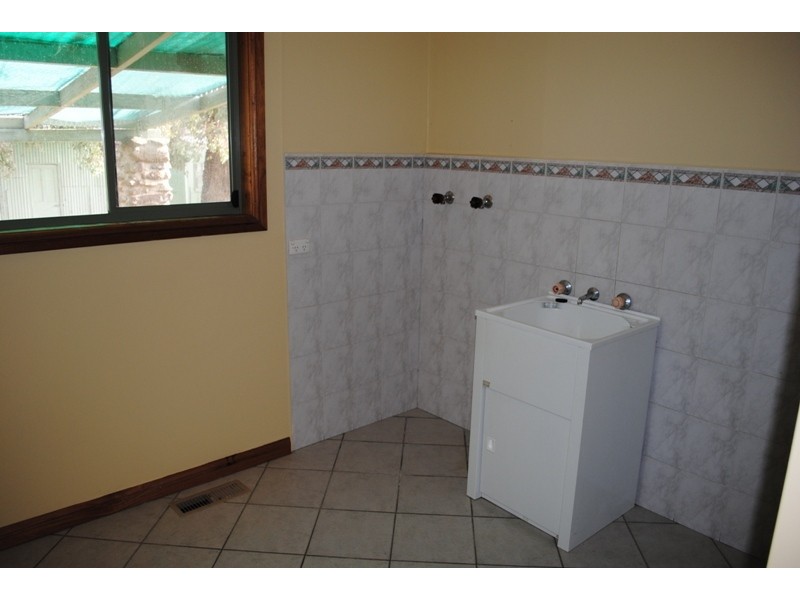 2 Holden Street, Maryborough VIC 3465