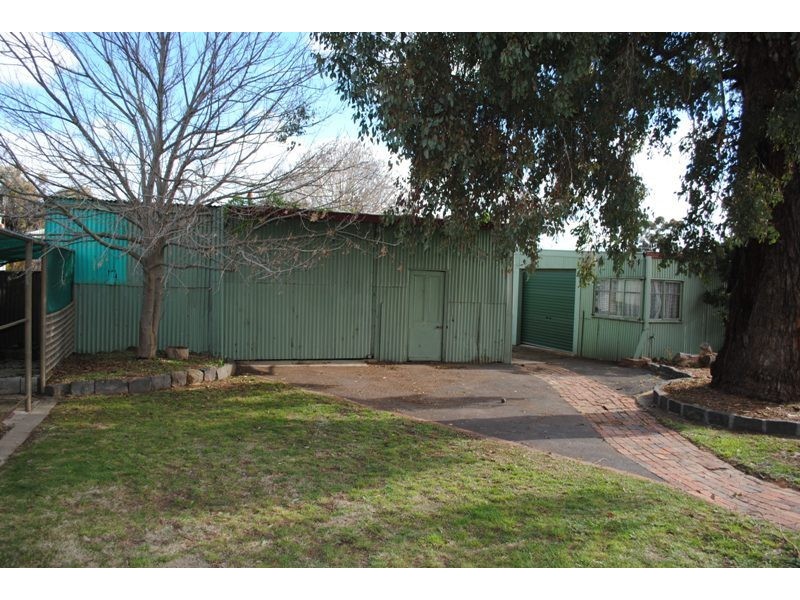 2 Holden Street, Maryborough VIC 3465