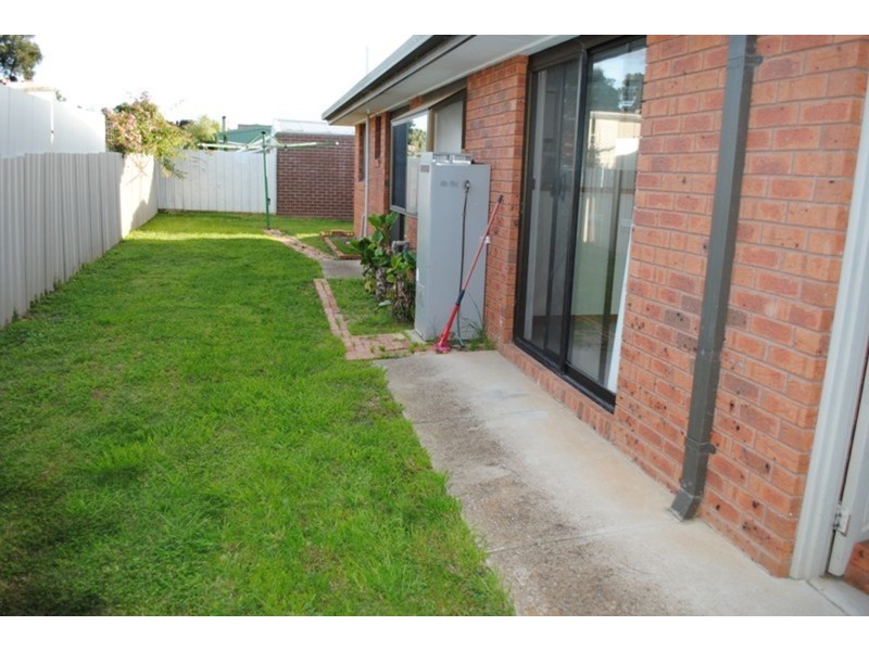 2/26 Hope Street, Maryborough VIC 3465