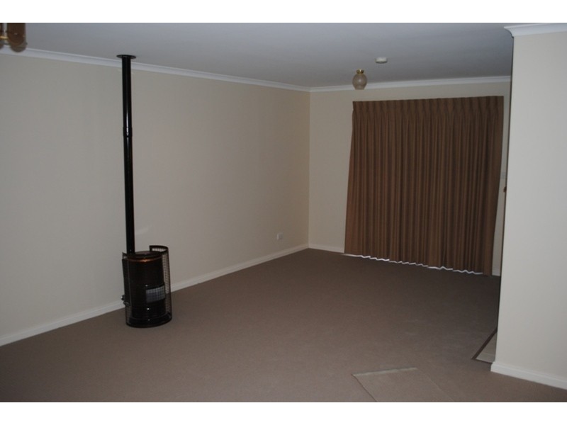 2/26 Hope Street, Maryborough VIC 3465