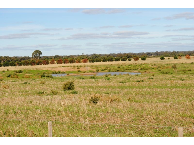 Lot 1 & 2 Wareek-homebush Road, Wareek VIC 3465