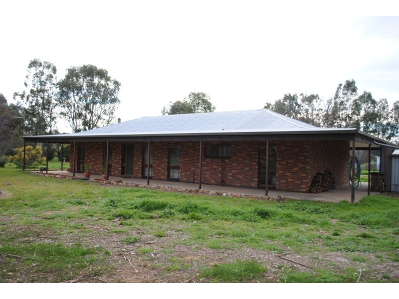 259 Wareek Homebush Road, Wareek VIC 3465