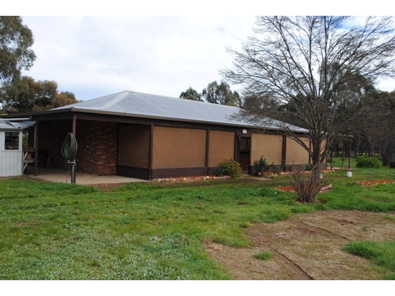 259 Wareek Homebush Road, Wareek VIC 3465