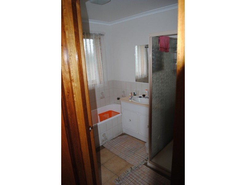 18 Albert Street, Carisbrook VIC 3464