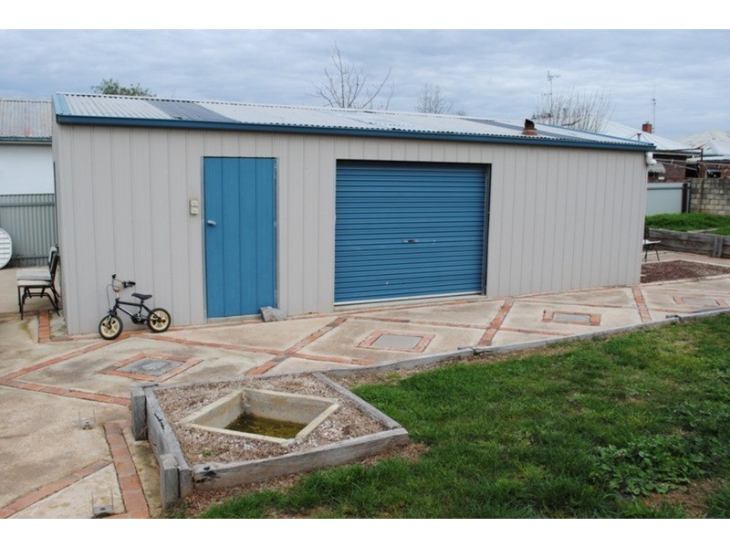 11 Laidman Street, Maryborough VIC 3465