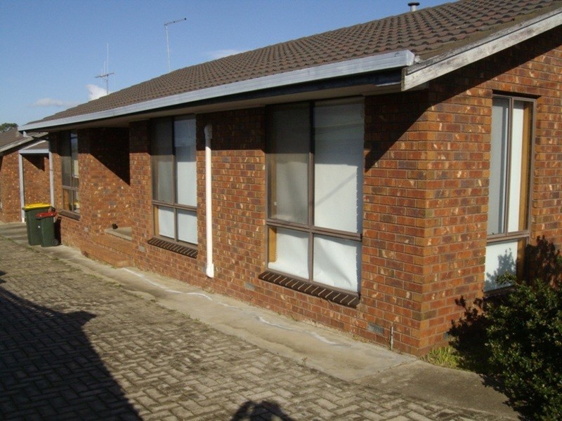 1/9 Ironbark Drive, Maryborough VIC 3465