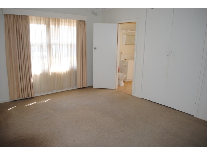 11 Marshall Street, Maryborough VIC 3465