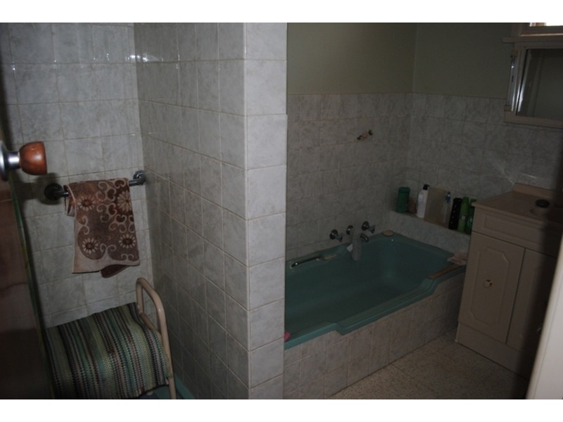 45 Park Road, Maryborough VIC 3465