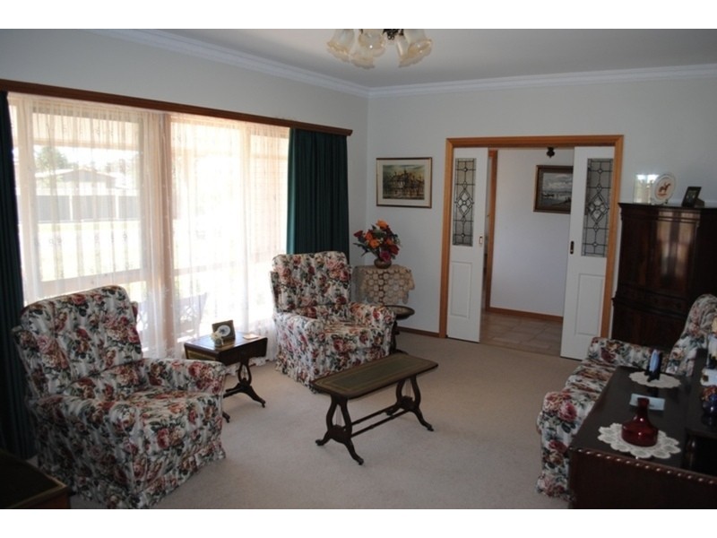 19 Rowles Drive, Maryborough VIC 3465