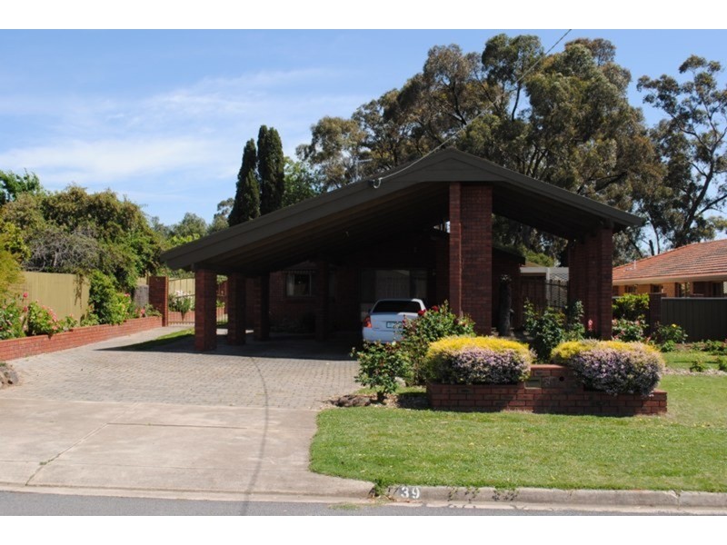 39 Barkly Street, Maryborough VIC 3465